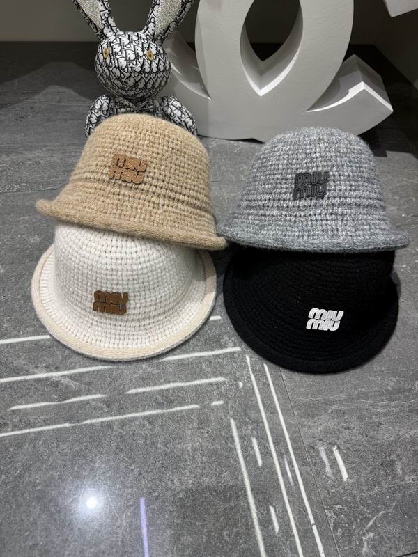 Miumiu hat dx60